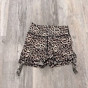 Zyia women’s high wasted active shorts